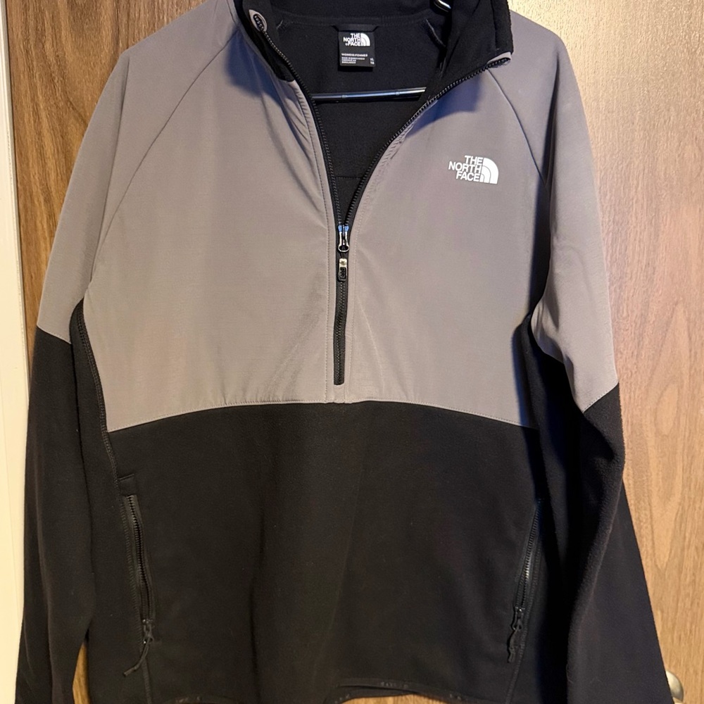 The North Face Black Fleece Half-Zip Pullover